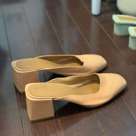 LOQ Vale Mules in Blush Pink - Picture 3 of 6